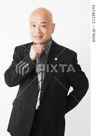 ミドル男性　ビジネス 12196143