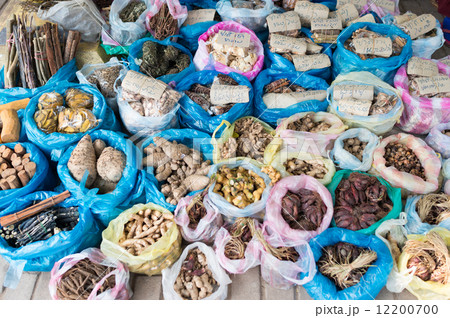 ラオス ビエンチャンのスパイス売り場 市場 ラオス ビエンチャンのスパイス売り場 市場 12200700