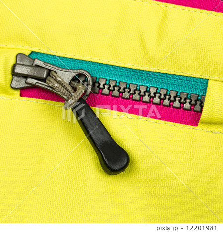Close up zipper 12201981