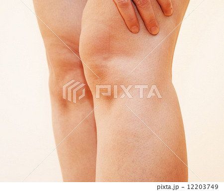 40代女性の脚 12203749