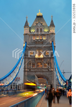 Tower Bridge at night 12213936