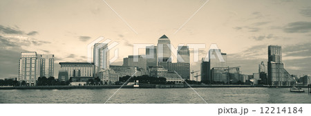 London Canary Wharf 12214184