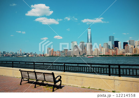 Manhattan downtown skyline 12214558