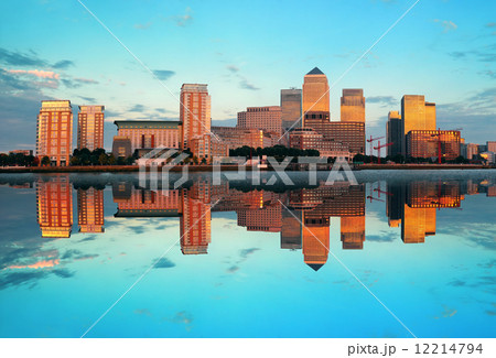 London Canary Wharf London Canary Wharf 12214794