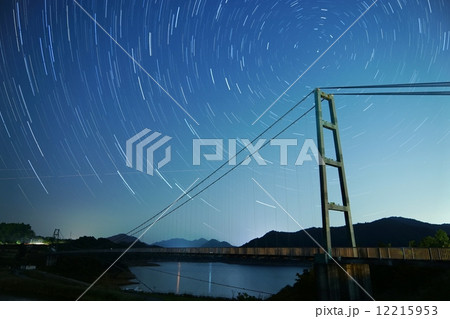 北極星と大つり橋 12215953