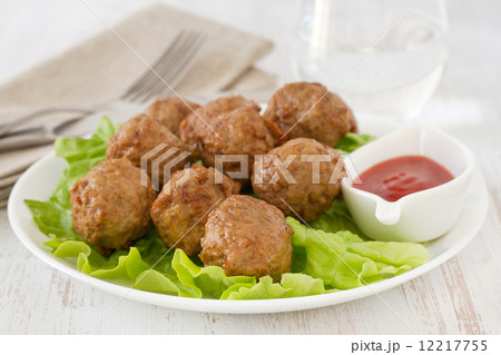 meatballs  on the plate with sauce 12217755