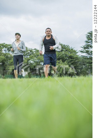 スポーティー・カップル スポーティー・カップル 12222144