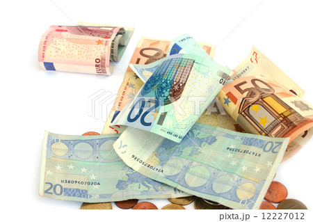 Coins and banknotes 12227012