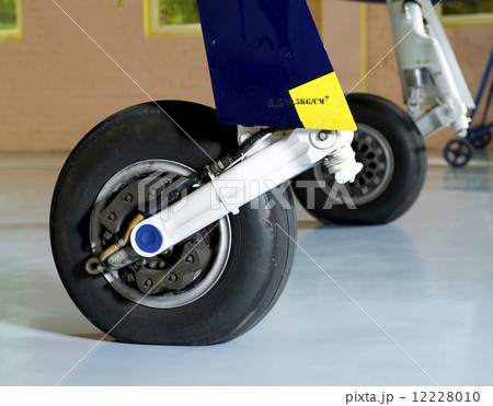 Airplane Wheel Airplane Wheel 12228010