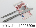 Money for food - Cutlery with bill 12228900