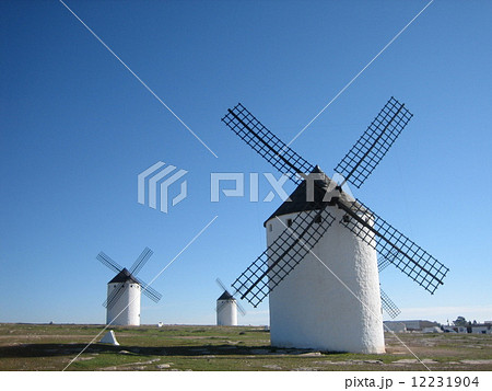 スペイン ラマンチャの風車 スペイン ラマンチャの風車 12231904