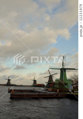 オランダ　ザーンセスカンスの風車 12231979