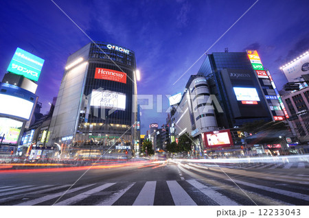 渋谷スクランブル交差点 12233043