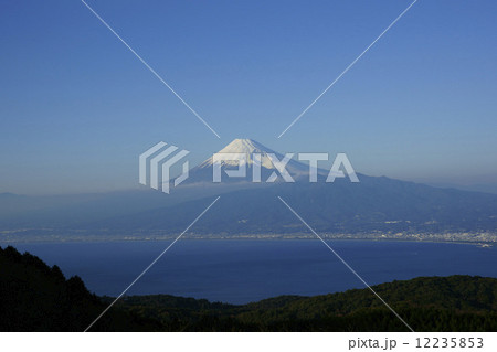 だるま山からの富士山 12235853