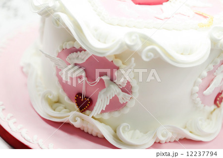 wedding cake 12237794