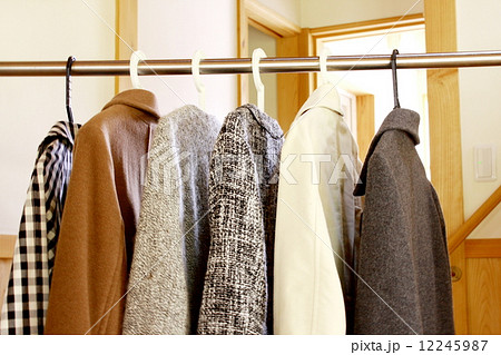 衣替え、衣類の虫干し 12245987