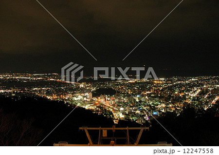 眉山からの夜景の写真素材 [12247558] - PIXTA