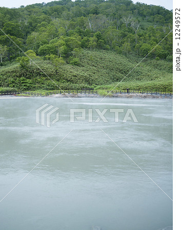 ニセコ（大湯沼） 12249572