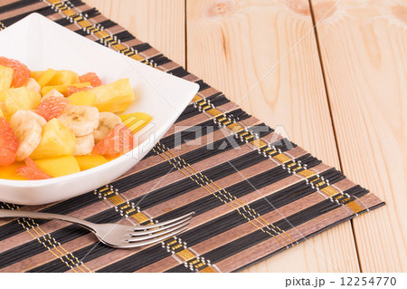 fitness salad 12254770
