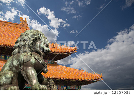 Bronze Guardian Lion Statue in the Forbidden City, Beijing, China Bronze Guardian Lion Statue in the Forbidden City, Beijing, China 12257085