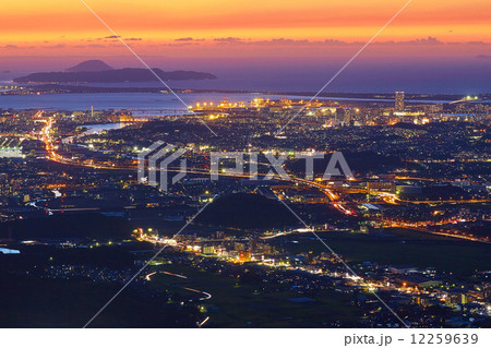 博多の夕景 12259639