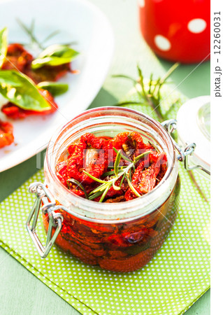 sun dried tomatoes sun dried tomatoes 12260031