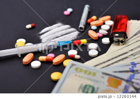 lines of heroin 12263144