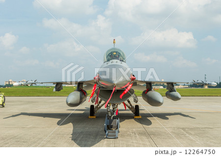 F-16 12264750