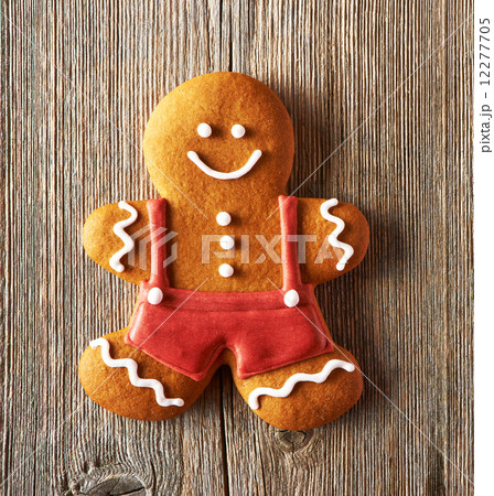 Christmas homemade gingerbread man cookie Christmas homemade gingerbread man cookie 12277705
