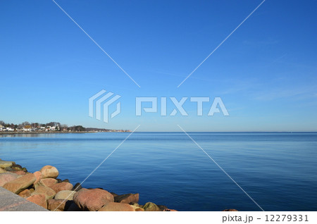 エーレ海峡を望む 12279331