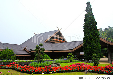 Doi tung palace, chiang rai thailand Doi tung palace, chiang rai thailand 12279539