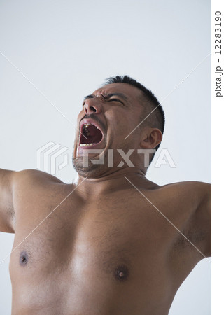 スポーティー・カップル 12283190