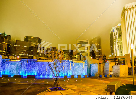 december 27, 2014, charlotte, nc, usa - charlotte skyline near r 12286044