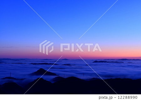 弥高山の雲海 12288990