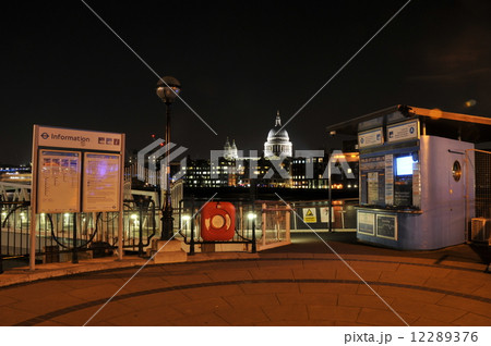 ロンドンの夜景-1 12289376