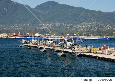 バンクーバー・ハーバー水上空港の飛行機 バンクーバー・ハーバー水上空港の飛行機 12289550