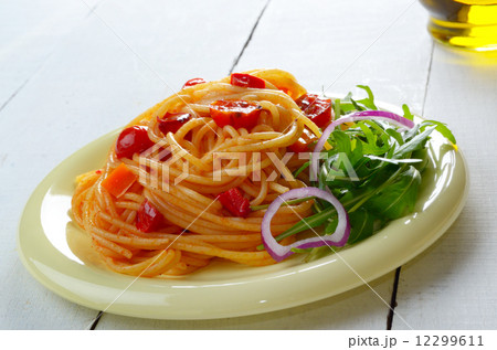 Spaghetti marinara pasta dish 12299611