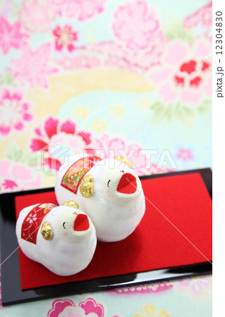 未年　年賀状素材　大笑い 12304830