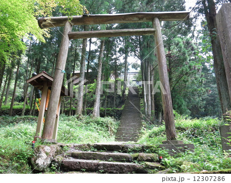石見銀山の佐毘売山神社 石見銀山の佐毘売山神社 12307286