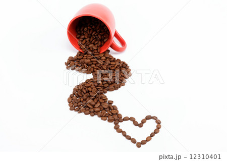Heart of the coffee beans from an overturned cup. 12310401