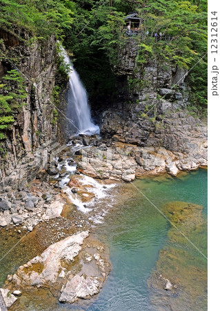 虹見の滝 12312614