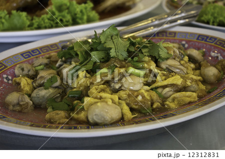 Oyster omelet . 12312831