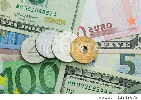 Yen 2015 financial year Yen 2015 financial year 12313675