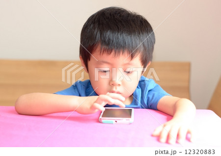 子供 子供 12320883