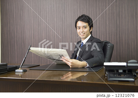 若い起業家 若い起業家 12321076