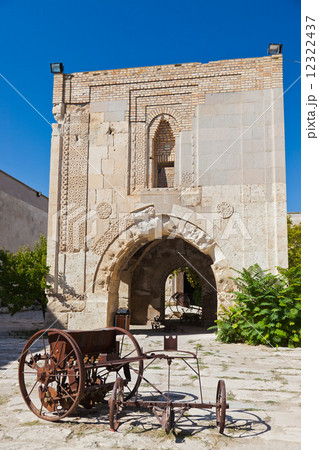 Courtyard of the Sultanhani caravansary at Turkey Courtyard of the Sultanhani caravansary at Turkey 12322437