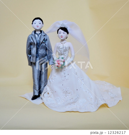 ウェディング人形2の写真素材