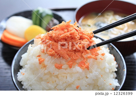 ご飯のお供 鮭フレーク ご飯のお供 鮭フレーク 12326399