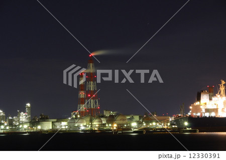夜の工場地帯 夜の工場地帯 12330391