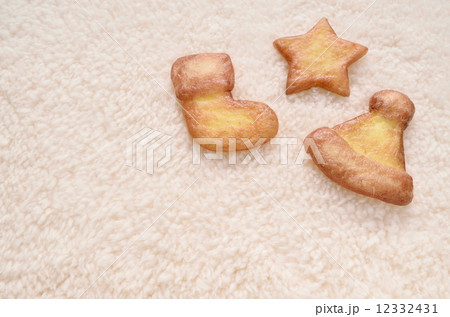粘土細工のクリスマスクッキー 12332431